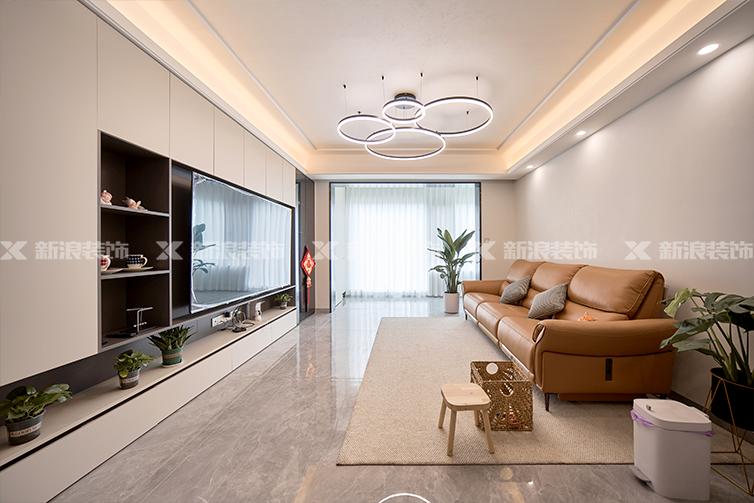 180m²ܰԼסլ | ɳȫb